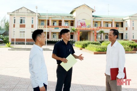 Công khai, minh bạch từ xã đến thôn, người dân Tân Lộc không tiếc công, tiếc của xây dựng nông thôn mới