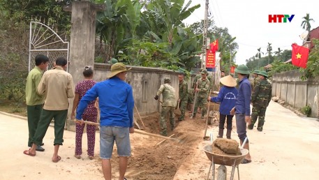 Lực lượng vũ trang Hà Tĩnh chung sức xây dựng NTM