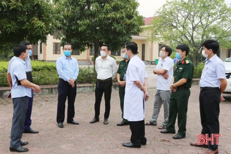 Sở Y tế Hà Tĩnh đề nghị Can Lộc, Vũ Quang kiểm soát chặt chẽ người về trên địa bàn