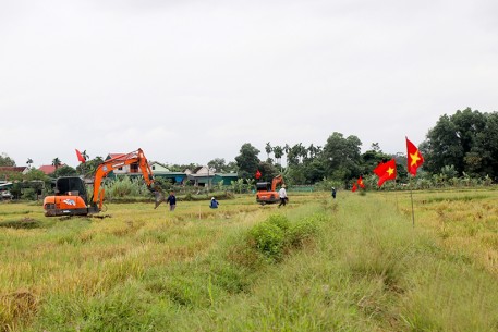 Can Lộc phấn đấu tích tụ hơn 3.800 ha ruộng đất trong vụ xuân 2024
