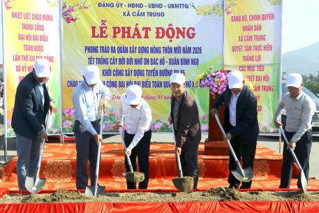 Xã Cẩm Trung tổ chức lễ ra quân xây dựng nông thôn mới năm 2026