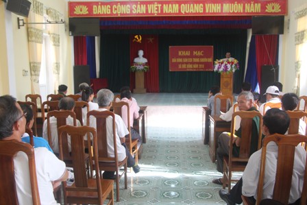 Đông đảo vận động viên và khán giả tham gia khai mạc giải bóng bàn nam 2018