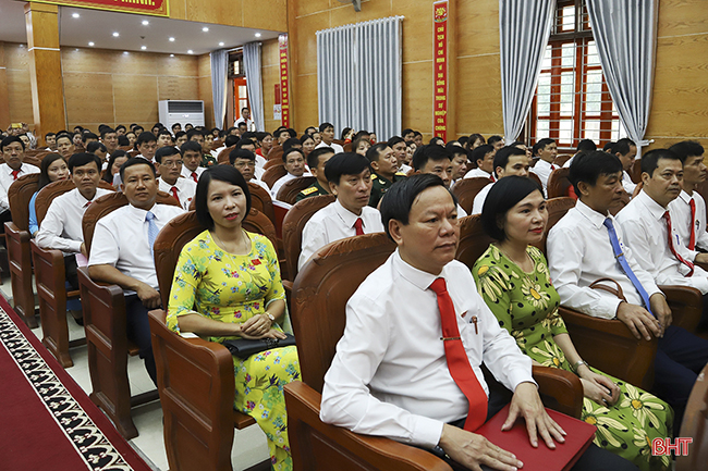 Phát huy truyền thống văn hóa, con người Đức Thọ, sớm đưa huyện trở thành một trong những địa phương dẫn đầu toàn tỉnh