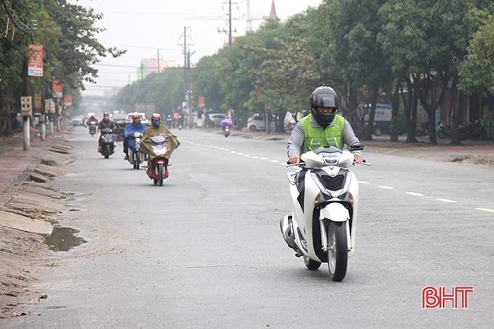 Ảnh hưởng rãnh áp thấp, Hà Tĩnh có mưa rào và dông