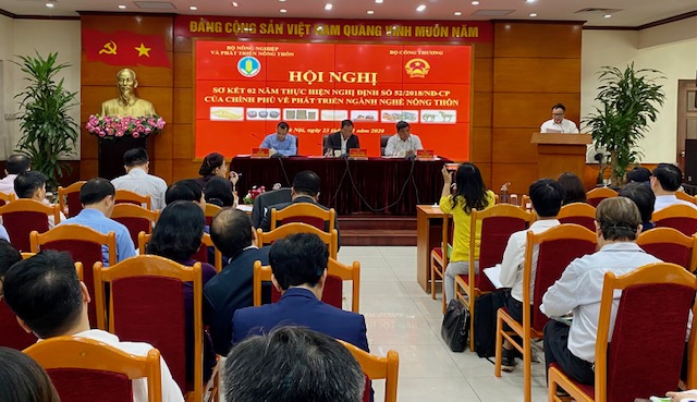 Toàn cảnh  Hội nghị "Sơ kết 2 năm thực hiện Nghị định số 52/2018/NĐ-CP của Chính phủ về phát triển ngành nghề nông thôn" - Ảnh: VGP/Đỗ Hương