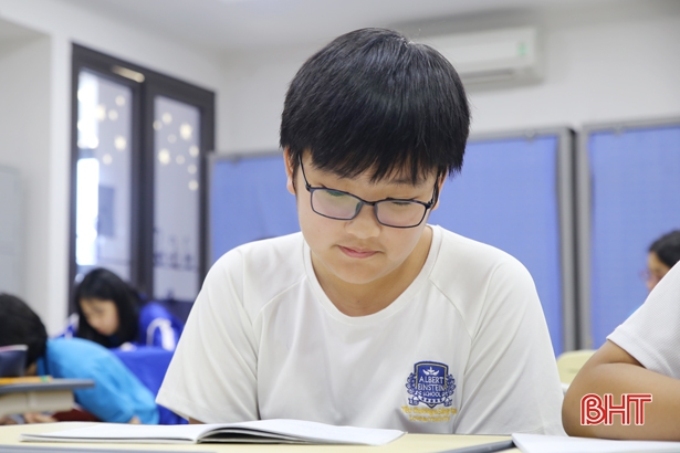 Mới lớp 7, nam sinh ở Hà Tĩnh đã xuất sắc đạt IELTS 7.0