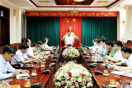 Tháo gỡ vướng mắc, giải quyết tồn đọng, thu hút đầu tư vào Khu kinh tế Hà Tĩnh
