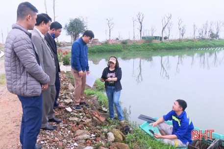 Mô hình nuôi trai lấy ngọc ở TP Hà Tĩnh sinh trưởng tốt, phủ ngọc nhanh