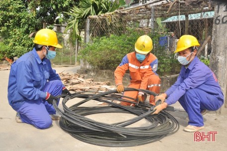 Điện lực Hương Sơn “quán quân” văn hóa doanh nghiệp