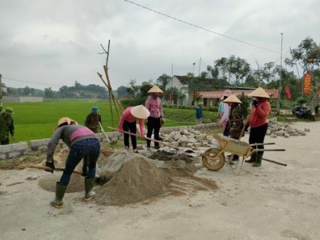 Khí thế thi đua 90 ngày cao điểm NTM ở Hương Sơn