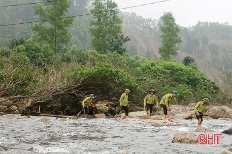 Lên phương án bảo vệ hơn 31 nghìn hecta rừng phòng hộ Hương Khê