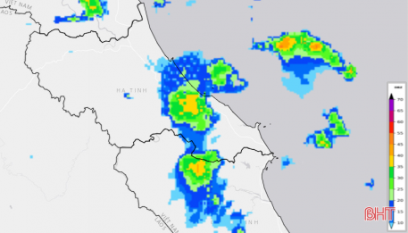 Mưa dông, gió giật mạnh khu vực Hà Tĩnh trong ít giờ tới
