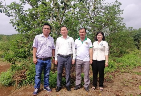Nông trại thông minh trên đất Phú Văn