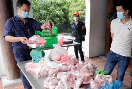 Bàn giải pháp duy trì chuỗi sản xuất, lưu thông, cung ứng, xuất khẩu thực phẩm thịt
