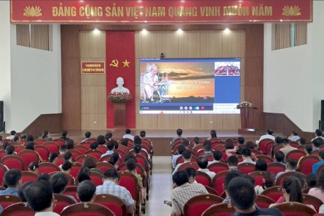 Đảng bộ Sở Nông nghiệp và PTNT Hà Tĩnh tham gia hội nghị quán triệt Quy định 144-QĐ/TW và Chỉ thị 35-CT/TW