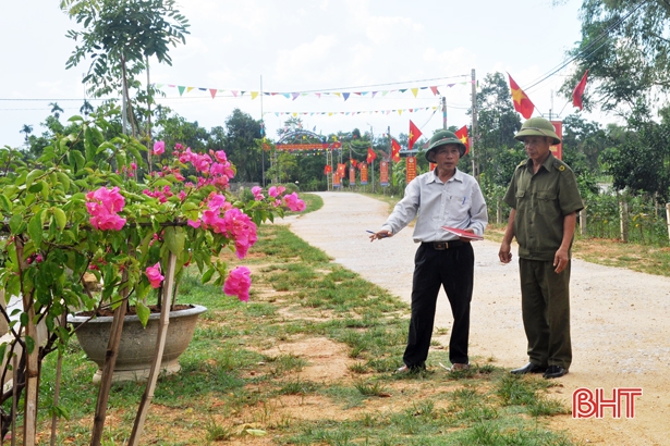 Chuyện những cán bộ thôn “sống là cho đâu chỉ nhận riêng mình…”