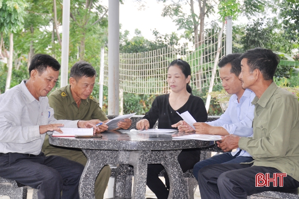 Chuyện những cán bộ thôn “sống là cho đâu chỉ nhận riêng mình…”